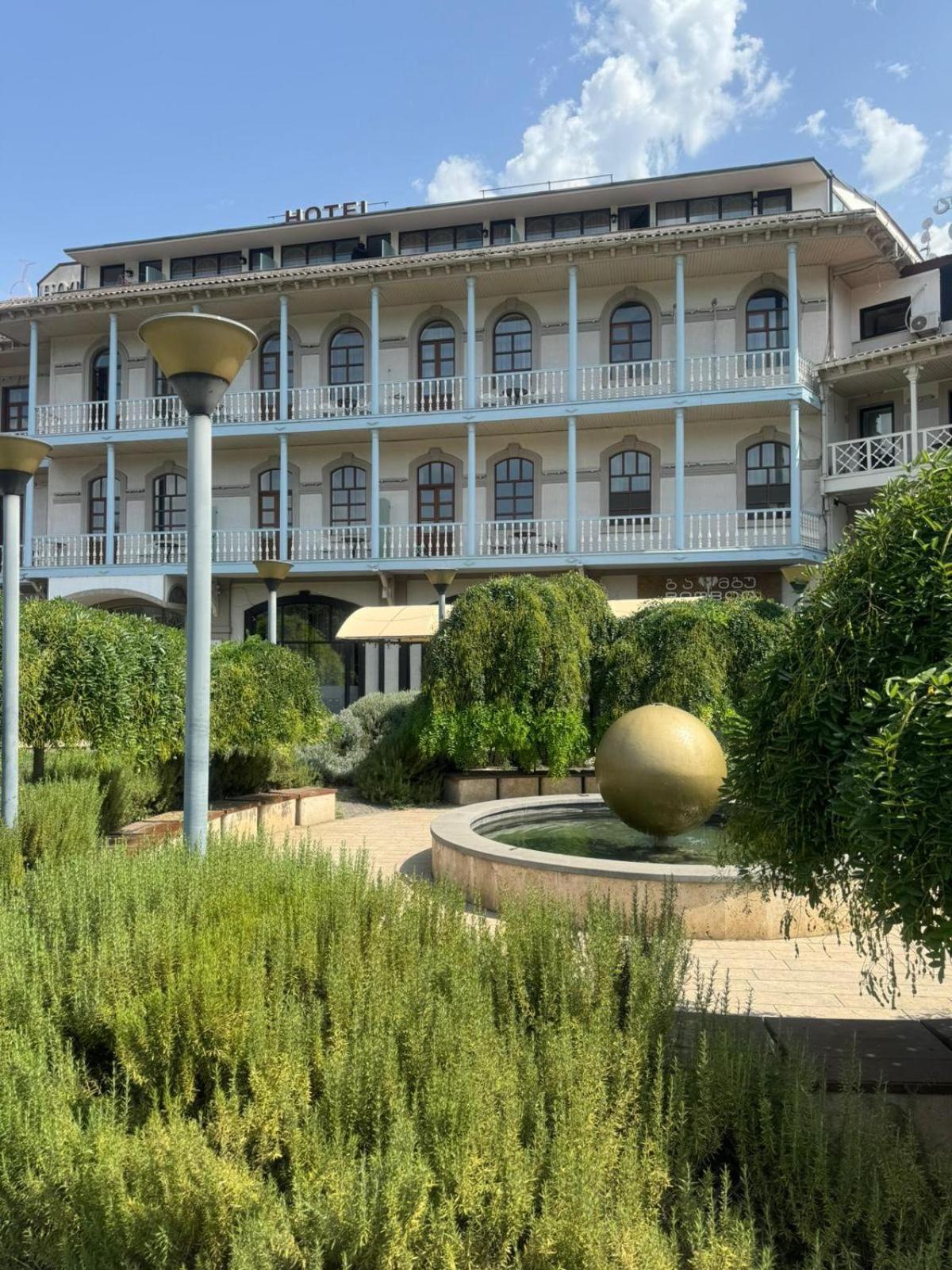 Hotel Beka Palace Тбилиси Экстерьер фото