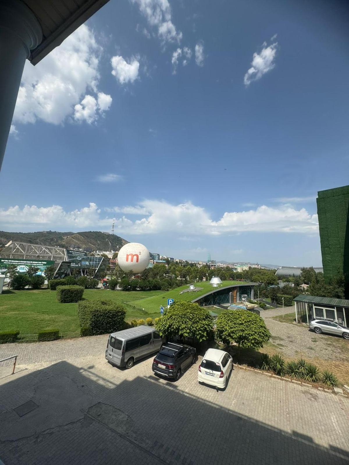 Hotel Beka Palace Тбилиси Экстерьер фото