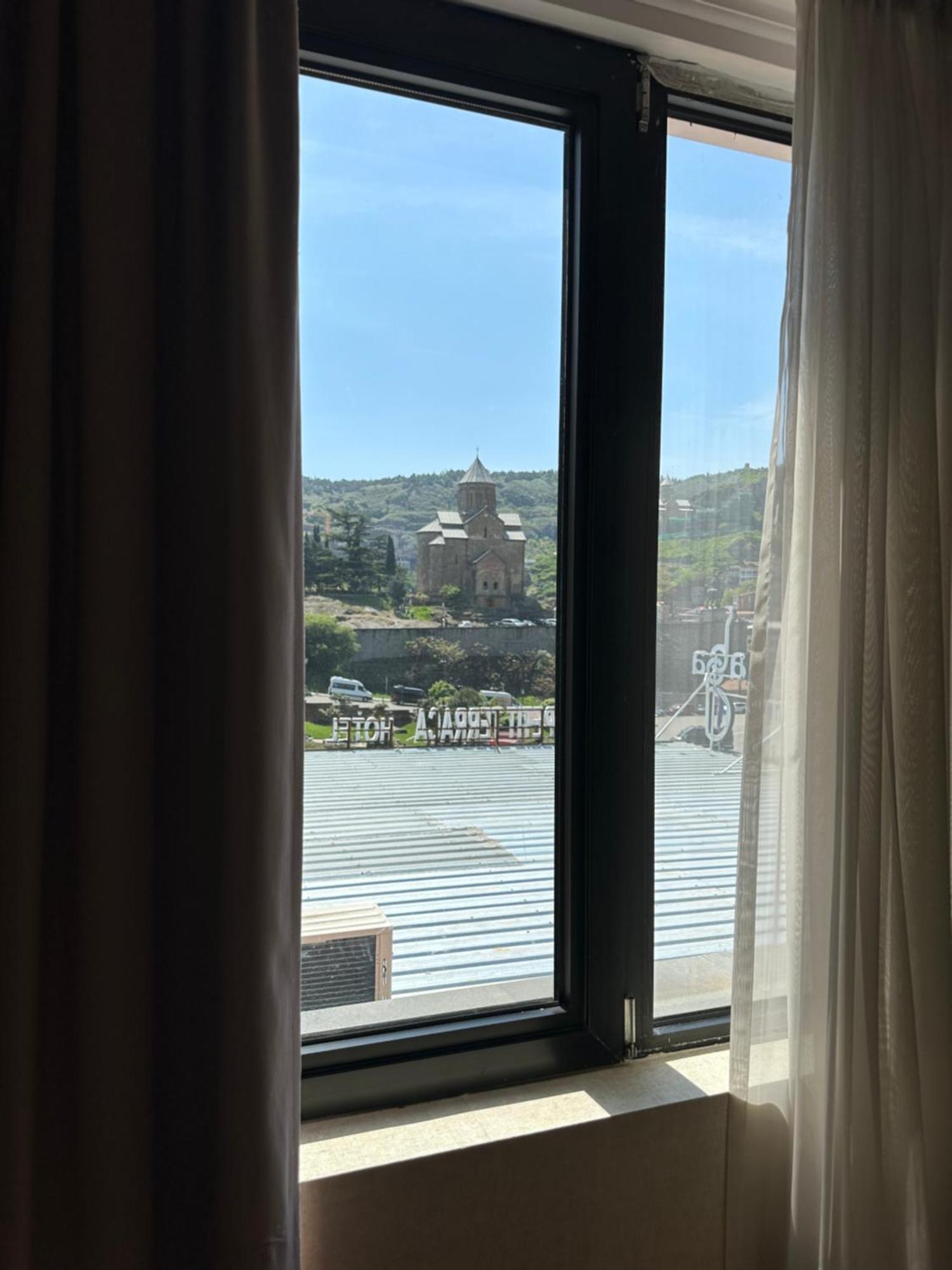 Hotel Beka Palace Тбилиси Экстерьер фото